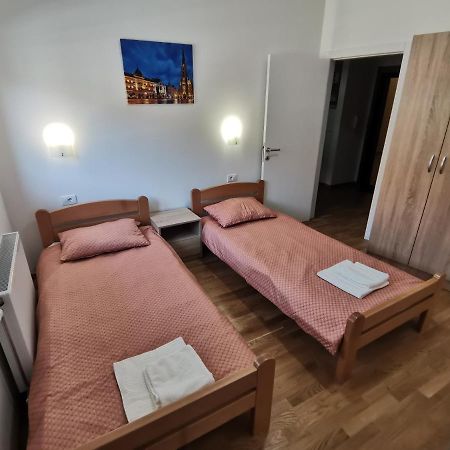 Magi Apartments Novi Sad Esterno foto